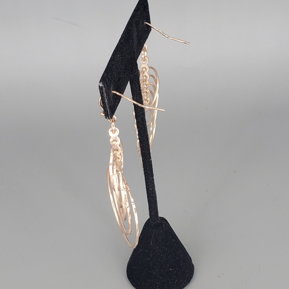 Rose Gold-tone Circle Dangle Drop Earrings + Bracelet Set - Picture 4 of 8